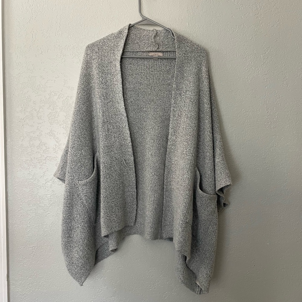 Loft grey cover up